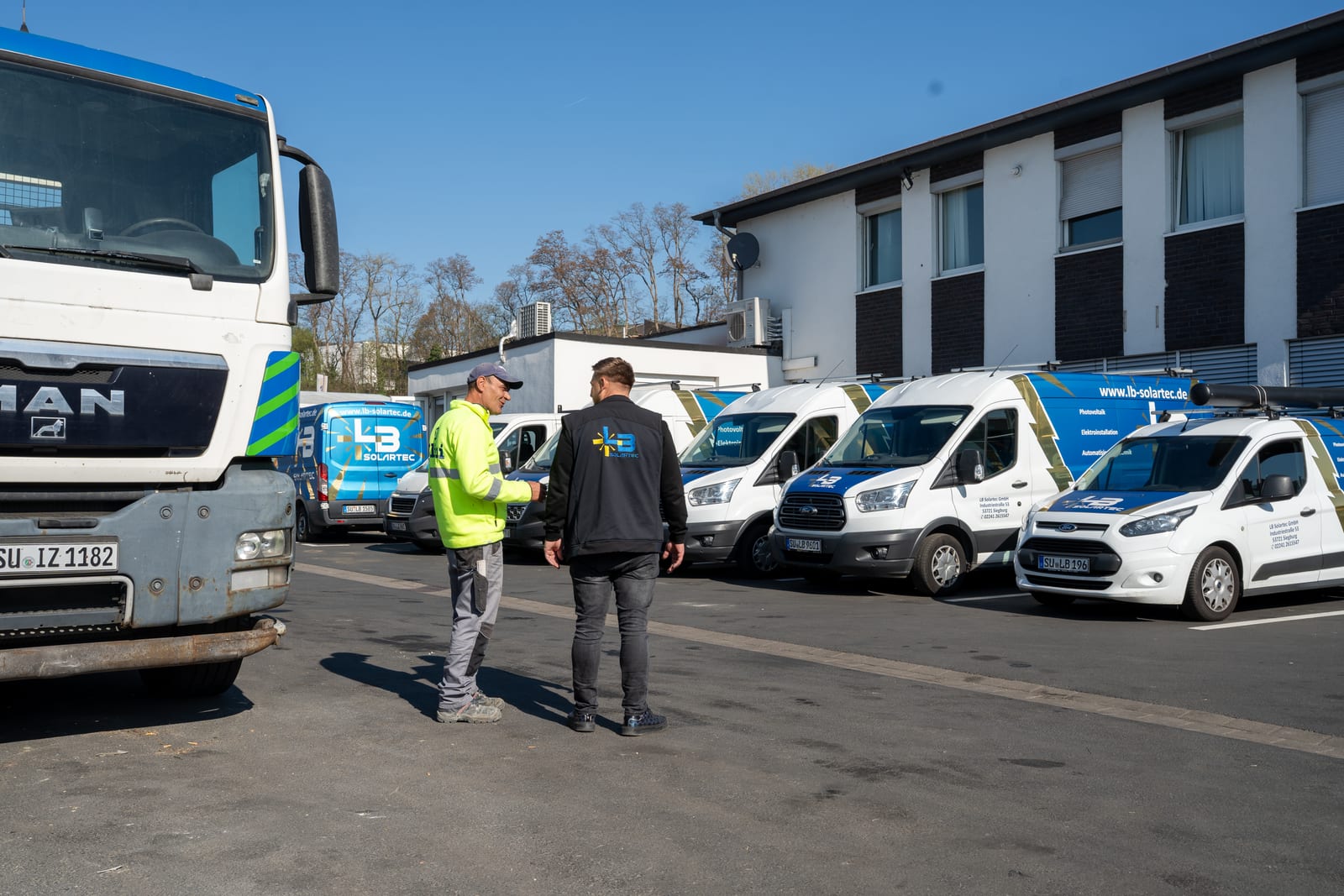 Klimaanlage mit Photovoltaik — Effizient kühlen mit Solarstrom